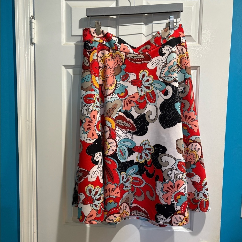 New York & Company Red Floral Print Midi Skirt